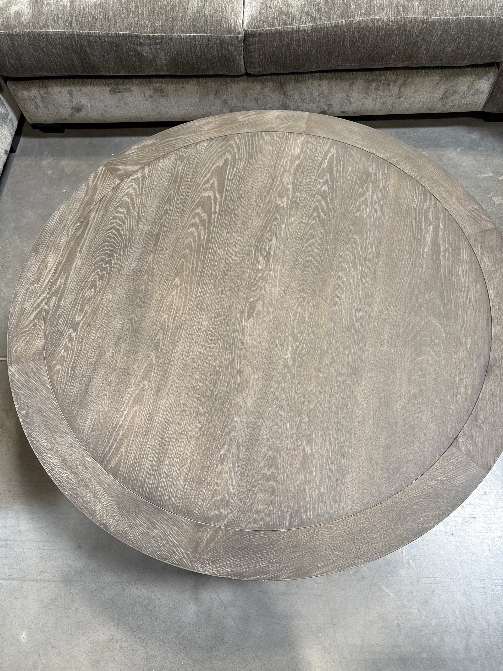 58 inch round coffee table